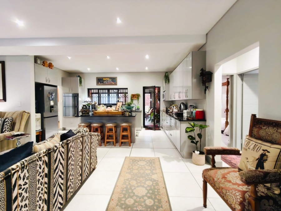 3 Bedroom Property for Sale in Mooivallei Park North West